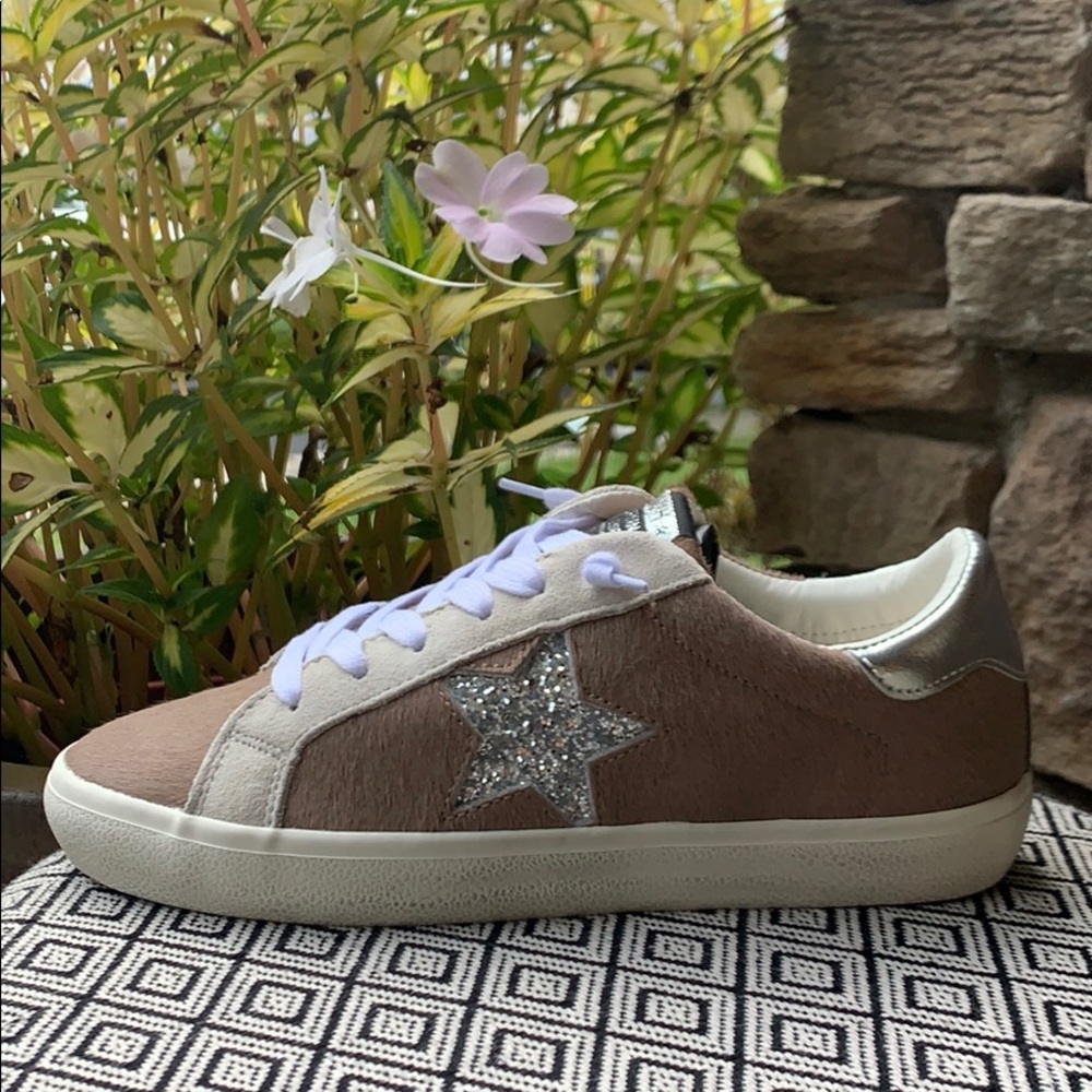 Vintage Havana sneakers